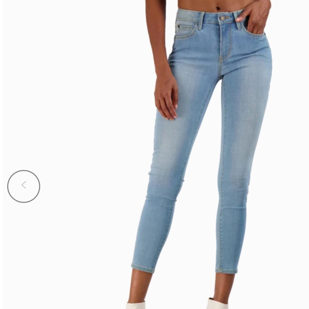 NWT Just Black denim medium was mid rise basic ankle skinny Jean 31x29